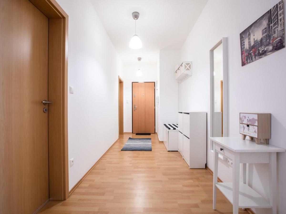 Spacious Apartment In The Old Town Of Bratislava Dış mekan fotoğraf