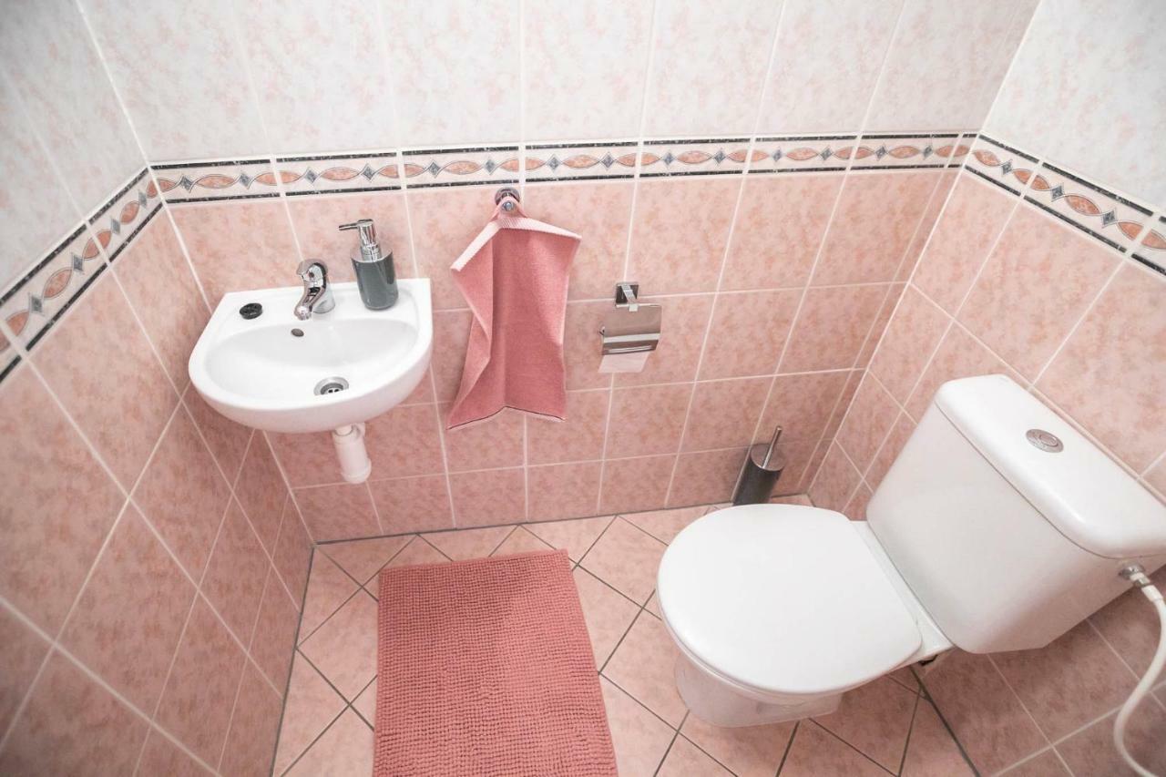 Spacious Apartment In The Old Town Of Bratislava Dış mekan fotoğraf